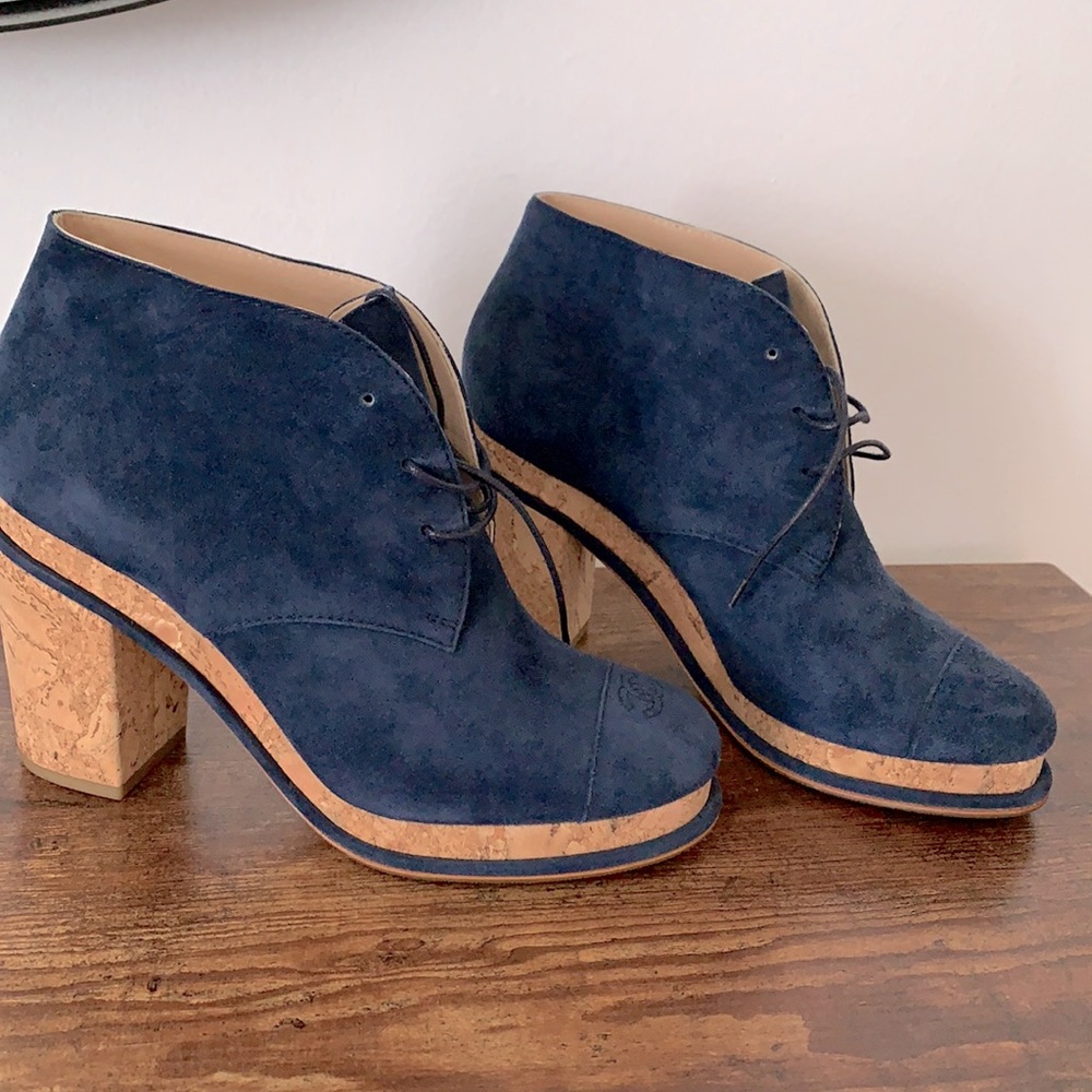 🔥Chanel🔥suede boots on heels New 🔥